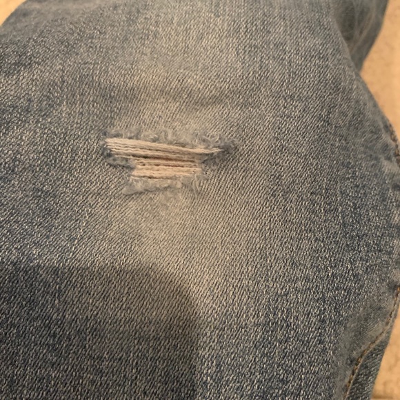 American Eagle Jeans - Picture 6 of 6